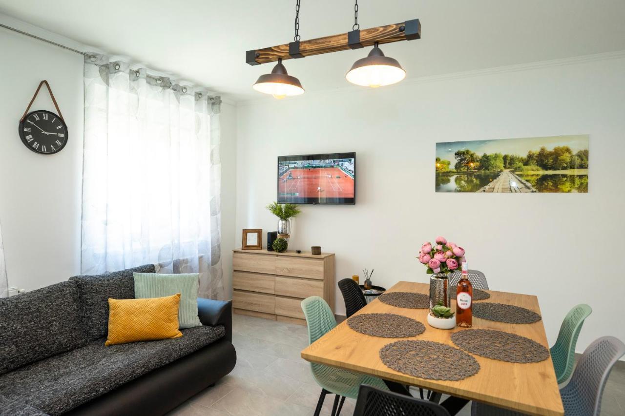 Zsendulo Apartman Apartment Eger Exterior photo